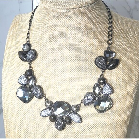 STATEMENT PIECE NECKLACE  Gunmetal & Faceted Resin Cabochons - Picture 1 of 8